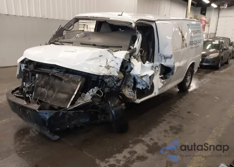 2015 Chevrolet Express 2500 Work Van z USA, uszkodzony, nr VIN 1GCWGFFF3F1233443